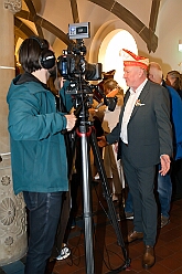 EmpfangRathaus 2025-11-07 28  Empfang im Rathaus der Stadt Duisburg -- OB Sören Link empfing se. des. Tollität Prinz Karneval der Stadt Duisburg 2026,Toni I.. mit seiner Crew im Rathaus. Ein Eintrag In das Gästebuch der Stadt Duisburg durfte hierbei nicht fehlen. : DVPJ, Toni I, Jules I., Prinz Karneval, Prinz, Prinzessin Aileen I., Hofmarschälle, Page, Pagen, Paginnen, HDK, Duisburg, Karneval, Helau, Tollität, Event, Session 2025, Session 2025, HDK Duisburg, Hauptausschuss, Hauptausschuss Karneval Duisburg, Duisburg ist echt