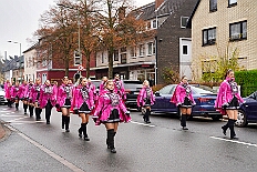 01 Biwak KG AMaB 2025-11-0 07  2 Mal Heimspiel  - Sonntagmorgen 9. November, Biwak der KG Alle Mann an Bord - die »Blauen Jungs« 1955 e.V., der „Heimathafen“ für unsere Christin und indirekt auch für se. des. Tollität. Ein Geschenk gab es auch, eine „Pömpel“ aus Marzipan. Danach dann zum Hoppditzerwachen der KG Südstern. Die Heimatgesellschaft in Serm von Pia und Toni. : DVPJ, Toni I, Jules I., Prinz Karneval, Prinz, Prinzessin Aileen I., Hofmarschälle, Page, Pagen, Paginnen, HDK, Duisburg, Karneval, Helau, Tollität, Event, Session 2025, Session 2025, HDK Duisburg, Hauptausschuss, Hauptausschuss Karneval Duisburg, Duisburg ist echt