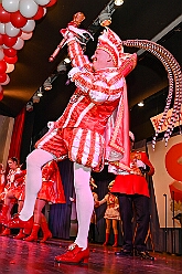 01 HerrensStadtgrd 2026- 01-25 12  Stadtgarde und MSV -  Zu besten Mittagszeit waren wir der Programmpunkt auf der Herrensitzung der Stadtgarde Duisburg Rot-Weiss in der Aula des Gertrud-Bäumer-Berufskollegs. Dann ging es ins „Wohnzimmer“ aller MSV Fan´s. In der Business Lounge in der „schauinsland reisen arena“ fand der jährliche Sponsoren Neujahrs Empfang statt. : DVPJ, Toni I, Jules I., Prinz Karneval, Prinz, Prinzessin Aileen I., Hofmarschälle, Page, Pagen, Paginnen, HDK, Duisburg, Karneval, Helau, Tollität, Event, Session 2025, Session 2025, HDK Duisburg, Hauptausschuss, Hauptausschuss Karneval Duisburg, Duisburg ist echt