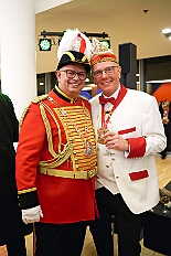 Kuerung Toni I 2026-01-10 150  Endlich Karnevalsprinz: Toni I. -  Am Samstag 10. Januar 2026 war es endlich soweit. Kürung se. Tollität Prinz Toni I., im Rahmen eines hochklassigen Galaabends in der ausverkauften Mercatorhalle in Duisburg. Ein stimmungsvoller Abend mit Show, Musik und Tanz. Vorab präsentierte sich die Prinzencrew 2026 im WYNDHAM Hotel Duisburger Hof der Leibgarde se. Tollität, die Prinzengarde der Stadt Duisburg. : DVPJ, Toni I, Jules I., Prinz Karneval, Prinz, Prinzessin Aileen I., Hofmarschälle, Page, Pagen, Paginnen, HDK, Duisburg, Karneval, Helau, Tollität, Event, Session 2025, Session 2025, HDK Duisburg, Hauptausschuss, Hauptausschuss Karneval Duisburg, Duisburg ist echt