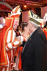 PrinzEmpf 2026- 01-11 008  Prinzenempfang 2026 - Seine Tollität Prinz Toni I. und seine Crew empfangen im Steinhof in Huckingen Sponsoren, den HDK-Förderkreis, Familie und Freunde. Zu Ihnen zählen auch Bastian I. und Steffen I., das Prinzenpaar der KGK aus Moers. Ihnen Allen wird ein lockeres Rahmenprogramm, gestaltet von Duisburger Garde- und Showtanzgruppen und natürlich beider Prinzencrews, geboten. : DVPJ, Toni I, Jules I., Prinz Karneval, Prinz, Prinzessin Aileen I., Hofmarschälle, Page, Pagen, Paginnen, HDK, Duisburg, Karneval, Helau, Tollität, Event, Session 2025, Session 2025, HDK Duisburg, Hauptausschuss, Hauptausschuss Karneval Duisburg, Duisburg ist echt
