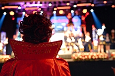 PrinzEmpf 2026- 01-11 049  Prinzenempfang 2026 - Seine Tollität Prinz Toni I. und seine Crew empfangen im Steinhof in Huckingen Sponsoren, den HDK-Förderkreis, Familie und Freunde. Zu Ihnen zählen auch Bastian I. und Steffen I., das Prinzenpaar der KGK aus Moers. Ihnen Allen wird ein lockeres Rahmenprogramm, gestaltet von Duisburger Garde- und Showtanzgruppen und natürlich beider Prinzencrews, geboten. : DVPJ, Toni I, Jules I., Prinz Karneval, Prinz, Prinzessin Aileen I., Hofmarschälle, Page, Pagen, Paginnen, HDK, Duisburg, Karneval, Helau, Tollität, Event, Session 2025, Session 2025, HDK Duisburg, Hauptausschuss, Hauptausschuss Karneval Duisburg, Duisburg ist echt