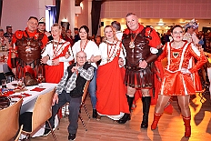 PrinzEmpf 2026- 01-11 076  Prinzenempfang 2026 - Seine Tollität Prinz Toni I. und seine Crew empfangen im Steinhof in Huckingen Sponsoren, den HDK-Förderkreis, Familie und Freunde. Zu Ihnen zählen auch Bastian I. und Steffen I., das Prinzenpaar der KGK aus Moers. Ihnen Allen wird ein lockeres Rahmenprogramm, gestaltet von Duisburger Garde- und Showtanzgruppen und natürlich beider Prinzencrews, geboten. : DVPJ, Toni I, Jules I., Prinz Karneval, Prinz, Prinzessin Aileen I., Hofmarschälle, Page, Pagen, Paginnen, HDK, Duisburg, Karneval, Helau, Tollität, Event, Session 2025, Session 2025, HDK Duisburg, Hauptausschuss, Hauptausschuss Karneval Duisburg, Duisburg ist echt