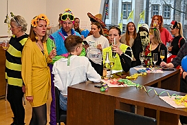Empf Duisburg Kontor 2026- 01-28 0002  Duisburg ist echt, Karneval - Mit der Kinderprinzencrew waren wir ins CityPalais gekommen, Empfang beim „Duisburg Kontor“. Der jecke Adelsbesuch wurde herzlich empfangen und Geschäftsführer Uwe Kluge begrüßte die Kleine wie Große Tollität in der VIP Lounge. : DVPJ, Toni I, Jules I., Prinz Karneval, Prinz, Prinzessin Aileen I., Hofmarschälle, Page, Pagen, Paginnen, HDK, Duisburg, Karneval, Helau, Tollität, Event, Session 2025, Session 2025, HDK Duisburg, Hauptausschuss, Hauptausschuss Karneval Duisburg, Duisburg ist echt