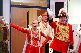 04 Ritterschm- WG Ruhrort 2026-01-30 03  Tour-Tag, 30. Januar - An diesem Freitagmorgen hatte das Bezirksamt in Meiderich zum Prinzenempfang gebeten. Am Abend ging es dann weiter bei der „Damenparty“ der Marloher Jecken in Fahrn. Von dort in die „Eventloction BUDDY´S“ in Meiderich. Hier gab es eine Karnevalsparty mit DJ Holger, der ehemaligen Tollität Holger II. von  2025. Zum Abschluss waren wir Gäste beim „Ritterschmaus“ der KG Weiss-Grün in Ruhrort. : DVPJ, Toni I, Jules I., Prinz Karneval, Prinz, Prinzessin Aileen I., Hofmarschälle, Page, Pagen, Paginnen, HDK, Duisburg, Karneval, Helau, Tollität, Event, Session 2025, Session 2025, HDK Duisburg, Hauptausschuss, Hauptausschuss Karneval Duisburg, Duisburg ist echt