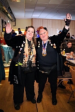 06 Karnevals KAB Hambornl 2026-01-31 07  Tour-Tag, 31. Januar - Der Abend begann für ins in Rheinhausen beim Pfarrkarneval St. Peter. Dann waren wir zu Gast bei zwei närrischen Geburtstagen. Heike, Pias Mutter, feierte ihren 66. und Peter seinen 77. Geburtstag. Es folgten dann die Sitzung der KG Blau-Gold Wanheimerort in der Falkstraße und das Kostümfest vom „Königreich Duissern“ im Gertrud-Bäumer-Berufskolleg. Von dort fuhren wir in den Norden zur Clauberghalle. hier war auch ein Kostümfest, das der Rot-Weißen von Hamborn-Marxloh. Zum Schluß dann noch die Sitzung der KAB St. Barbara Duisburg-Hamborn im Bürgerhaus in Neumühl. : DVPJ, Toni I, Jules I., Prinz Karneval, Prinz, Prinzessin Aileen I., Hofmarschälle, Page, Pagen, Paginnen, HDK, Duisburg, Karneval, Helau, Tollität, Event, Session 2025, Session 2025, HDK Duisburg, Hauptausschuss, Hauptausschuss Karneval Duisburg, Duisburg ist echt