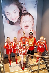 Collin Prinzencrew2026 SteffiSinz5  Gemeinsam für den Karneval, Zusammenhalt und Duisburg Ein Auszug der Besuche bei den Unterstützern des Duisburger Karnevals und insbesondere sr. Tollität Prinz Toni I. der Stadt Duisburg 2026. Die Prinzencrew dankt Euch von Herzen für Eure Unterstützung. : DVPJ, Toni I, Jules I., Prinz Karneval, Prinz, Prinzessin Aileen I., Hofmarschälle, Page, Pagen, Paginnen, HDK, Duisburg, Karneval, Helau, Tollität, Event, Session 2025, Session 2025, HDK Duisburg, Hauptausschuss, Hauptausschuss Karneval Duisburg, Duisburg ist echt