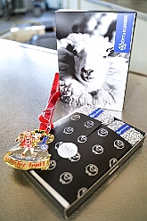 Götz&Klinger Prinzencrew2026 SteffiSinz8  Gemeinsam für den Karneval, Zusammenhalt und Duisburg Ein Auszug der Besuche bei den Unterstützern des Duisburger Karnevals und insbesondere sr. Tollität Prinz Toni I. der Stadt Duisburg 2026. Die Prinzencrew dankt Euch von Herzen für Eure Unterstützung. : DVPJ, Toni I, Jules I., Prinz Karneval, Prinz, Prinzessin Aileen I., Hofmarschälle, Page, Pagen, Paginnen, HDK, Duisburg, Karneval, Helau, Tollität, Event, Session 2025, Session 2025, HDK Duisburg, Hauptausschuss, Hauptausschuss Karneval Duisburg, Duisburg ist echt