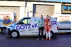 Götz&Klinger Prinzencrew2026 SteffiSinz9  Gemeinsam für den Karneval, Zusammenhalt und Duisburg Ein Auszug der Besuche bei den Unterstützern des Duisburger Karnevals und insbesondere sr. Tollität Prinz Toni I. der Stadt Duisburg 2026. Die Prinzencrew dankt Euch von Herzen für Eure Unterstützung. : DVPJ, Toni I, Jules I., Prinz Karneval, Prinz, Prinzessin Aileen I., Hofmarschälle, Page, Pagen, Paginnen, HDK, Duisburg, Karneval, Helau, Tollität, Event, Session 2025, Session 2025, HDK Duisburg, Hauptausschuss, Hauptausschuss Karneval Duisburg, Duisburg ist echt