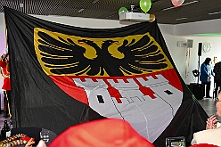 Empfang Berzirk Sued 2026- 02-03 24  Prinzenempfang - Am Dienstag war Premiere im Bezirksamt Süd an der Sittartsberger Allee. Natürlich kam nicht nur der Stadtprinz, Toni I., sondern auch Bernd II. mit Prinzessin Gabi der KG Südstern, die seit 75 Jahren als Prinzenpaar in Serm regieren. : DVPJ, Toni I, Jules I., Prinz Karneval, Prinz, Prinzessin Aileen I., Hofmarschälle, Page, Pagen, Paginnen, HDK, Duisburg, Karneval, Helau, Tollität, Event, Session 2025, Session 2025, HDK Duisburg, Hauptausschuss, Hauptausschuss Karneval Duisburg, Duisburg ist echt