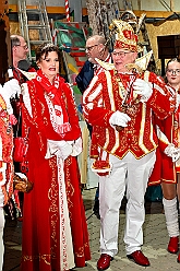 Wagenbauessen 2026- 02-05 29  Wagenbauessen - Ganz traditionell fand eine Woche vor Altweiber das Wagenessen der Sermer Wagenbauer in der Gaststätte „Viet“ statt. Nach dem herzlichen Empfang durch se. Tollität Prinz Bernd II. mit Prinzessin Gabi gab es auch einen kurzen Besuch in der Wagenhalle. : DVPJ, Toni I, Jules I., Prinz Karneval, Prinz, Prinzessin Aileen I., Hofmarschälle, Page, Pagen, Paginnen, HDK, Duisburg, Karneval, Helau, Tollität, Event, Session 2025, Session 2025, HDK Duisburg, Hauptausschuss, Hauptausschuss Karneval Duisburg, Duisburg ist echt