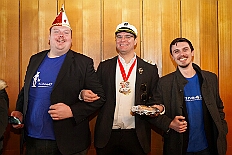 01 Rathausem Rheinh 2026-02-11 11  Tour-Tag, 11. Februar - An diesem Mittwoch hatten wir2 Termine mit der Kinderprinzencrew zusammen, einmal den Rathausempfang in Rheinhausen und das Wiegen bei der DEKRA. Nach dem Besuch im Studio 47 ging es in den Steinhof zum Abend für den Bürger des Jahres. : DVPJ, Toni I, Jules I., Prinz Karneval, Prinz, Prinzessin Aileen I., Hofmarschälle, Page, Pagen, Paginnen, HDK, Duisburg, Karneval, Helau, Tollität, Event, Session 2025, Session 2025, HDK Duisburg, Hauptausschuss, Hauptausschuss Karneval Duisburg, Duisburg ist echt