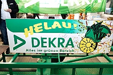 02 PrinzWiegen DEKRA 2026-02-11 01  Tour-Tag, 11. Februar - An diesem Mittwoch hatten wir2 Termine mit der Kinderprinzencrew zusammen, einmal den Rathausempfang in Rheinhausen und das Wiegen bei der DEKRA. Nach dem Besuch im Studio 47 ging es in den Steinhof zum Abend für den Bürger des Jahres. : DVPJ, Toni I, Jules I., Prinz Karneval, Prinz, Prinzessin Aileen I., Hofmarschälle, Page, Pagen, Paginnen, HDK, Duisburg, Karneval, Helau, Tollität, Event, Session 2025, Session 2025, HDK Duisburg, Hauptausschuss, Hauptausschuss Karneval Duisburg, Duisburg ist echt