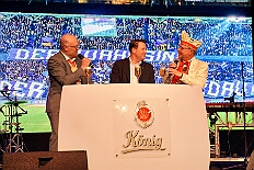 04 HDK BuergerDesJahres 2026-02-11 11  Tour-Tag, 11. Februar - An diesem Mittwoch hatten wir2 Termine mit der Kinderprinzencrew zusammen, einmal den Rathausempfang in Rheinhausen und das Wiegen bei der DEKRA. Nach dem Besuch im Studio 47 ging es in den Steinhof zum Abend für den Bürger des Jahres. : DVPJ, Toni I, Jules I., Prinz Karneval, Prinz, Prinzessin Aileen I., Hofmarschälle, Page, Pagen, Paginnen, HDK, Duisburg, Karneval, Helau, Tollität, Event, Session 2025, Session 2025, HDK Duisburg, Hauptausschuss, Hauptausschuss Karneval Duisburg, Duisburg ist echt