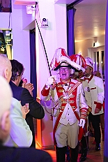 04 HDK BuergerDesJahres 2026-02-11 14  Tour-Tag, 11. Februar - An diesem Mittwoch hatten wir2 Termine mit der Kinderprinzencrew zusammen, einmal den Rathausempfang in Rheinhausen und das Wiegen bei der DEKRA. Nach dem Besuch im Studio 47 ging es in den Steinhof zum Abend für den Bürger des Jahres. : DVPJ, Toni I, Jules I., Prinz Karneval, Prinz, Prinzessin Aileen I., Hofmarschälle, Page, Pagen, Paginnen, HDK, Duisburg, Karneval, Helau, Tollität, Event, Session 2025, Session 2025, HDK Duisburg, Hauptausschuss, Hauptausschuss Karneval Duisburg, Duisburg ist echt