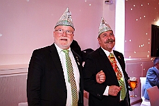 04 HDK BuergerDesJahres 2026-02-11 27  Tour-Tag, 11. Februar - An diesem Mittwoch hatten wir2 Termine mit der Kinderprinzencrew zusammen, einmal den Rathausempfang in Rheinhausen und das Wiegen bei der DEKRA. Nach dem Besuch im Studio 47 ging es in den Steinhof zum Abend für den Bürger des Jahres. : DVPJ, Toni I, Jules I., Prinz Karneval, Prinz, Prinzessin Aileen I., Hofmarschälle, Page, Pagen, Paginnen, HDK, Duisburg, Karneval, Helau, Tollität, Event, Session 2025, Session 2025, HDK Duisburg, Hauptausschuss, Hauptausschuss Karneval Duisburg, Duisburg ist echt