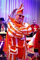 16 IntercityHotel Altweiberp 2026-02-12 107  Alweiber-Tour, 12. Februar - Eine karnevalistische „Stadtrundfahrt“ an diesem veregneten Donnerstag. : DVPJ, Toni I, Jules I., Prinz Karneval, Prinz, Prinzessin Aileen I., Hofmarschälle, Page, Pagen, Paginnen, HDK, Duisburg, Karneval, Helau, Tollität, Event, Session 2025, Session 2025, HDK Duisburg, Hauptausschuss, Hauptausschuss Karneval Duisburg, Duisburg ist echt