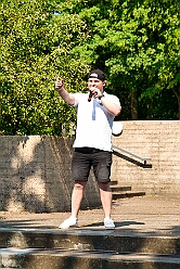 Sommerfest MarxlohJecken 2026-06-27 05  Bei tropischen 39° zur Premiere - Es war die erste „Sommer-Party“ der Marxloher-Jecken. Unter dem Motto „Feiern mit Freunden“ wurde auf dem Gelände der GGS „Am Mattlerbusch“, neben dem Niederrheinischen Karnevalsmusem, die Sommerfestpremiere gefeiert. Mit guter Laune und einer Super Stimmung wurde der Hitze getrotzt. : DVPJ, Toni I, Jules I., Prinz Karneval, Prinz, Prinzessin Aileen I., Hofmarschälle, Page, Pagen, Paginnen, HDK, Duisburg, Karneval, Helau, Tollität, Event, Session 2025, Session 2025, HDK Duisburg, Hauptausschuss, Hauptausschuss Karneval Duisburg, Duisburg ist echt