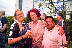 02 Sommerf AMaB 2026-08-29 08  Drei Sommerfeste am Ferienende - Das Wetter war am Samstag, 29. August, nicht so ganz in Sommer Laune. Aber wir ließen uns unsere gute Laune nicht verderben. So besuchten wir die KG Sonniger Süden, 5-faches Heimspiel, die KG Alle mann an Bord und die KG Rote Funken auf ihren Sommerfesten. : DVPJ, Toni I, Jules I., Prinz Karneval, Prinz, Prinzessin Aileen I., Hofmarschälle, Page, Pagen, Paginnen, HDK, Duisburg, Karneval, Helau, Tollität, Event, Session 2025, Session 2025, HDK Duisburg, Hauptausschuss, Hauptausschuss Karneval Duisburg, Duisburg ist echt